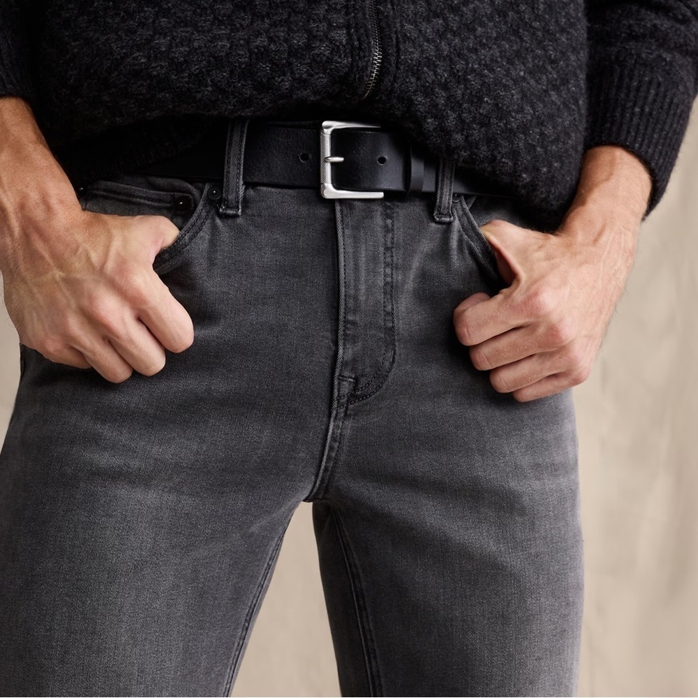 Banana Republic Men's Dark Gray Slim Luxe Traveler Jeans - Picture 3 of 7
